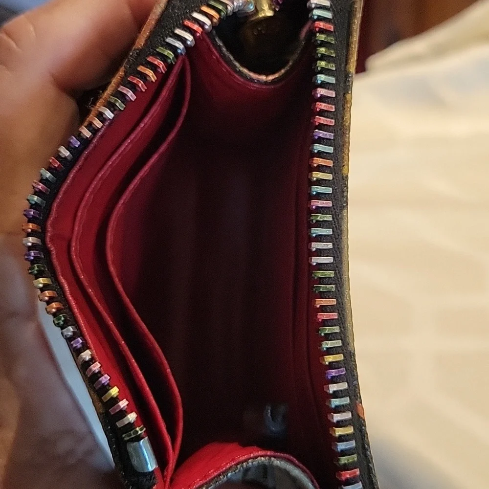 Dooney & Bourke wallet and mini bag - Picture 5 of 6